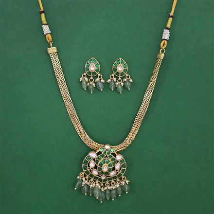 Antique Classic Pendant Set with Matte Gold Plating