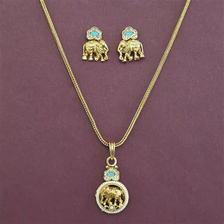 Antique Pearl Pendant Set with Matte Gold Plating