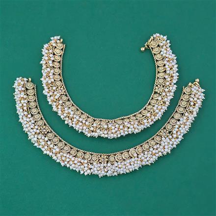 Antique Pearl Payal with Matte Gold Plating