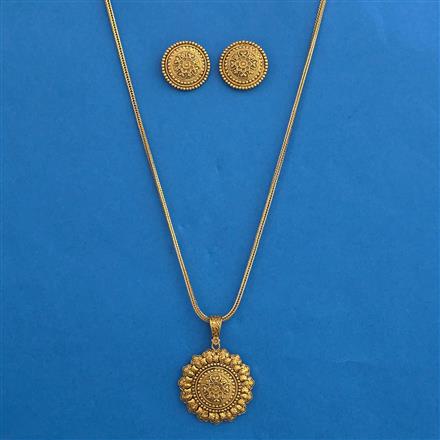 Antique Plain Gold Pendant Set with Matte Gold Plating