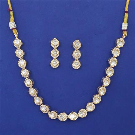 Antique Delicate Necklace with Carat Plating