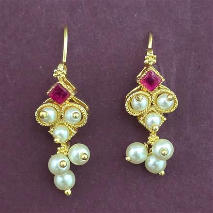 Antique Pearl Earring with Gold Plating