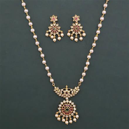Antique Pearl Pendant Set with Gold Plating