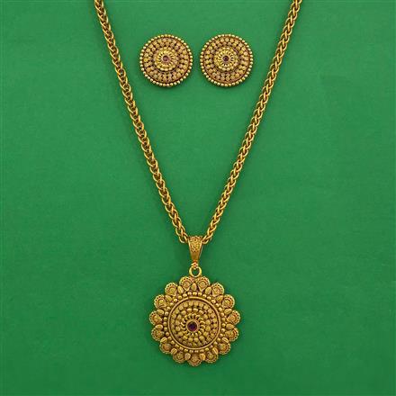 Antique Classic Pendant Set with Matte Gold Plating