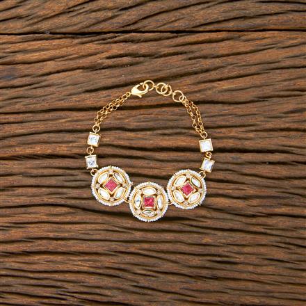 Kundan Adjustable Bracelet With Gold Plating