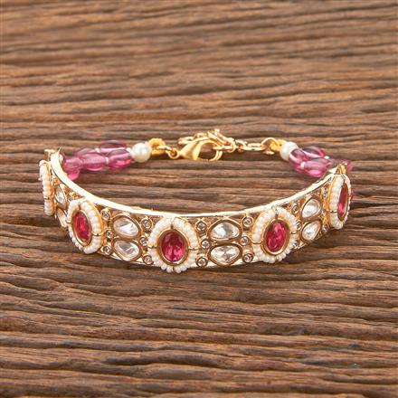 Kundan Adjustable Bracelet With Gold Plating