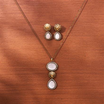 Kundan Chain Pendant Set With Victorian Plating