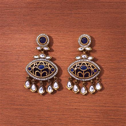 Kundan Classic Earring With Victorian Plating