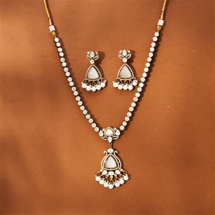 Kundan Classic Necklace With Victorian Plating