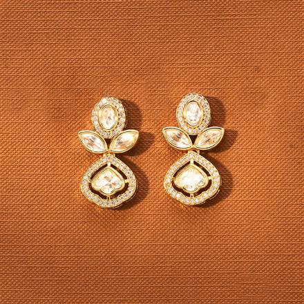 Kundan Classic Earring With Gold Plating