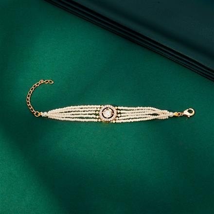 Kundan Adjustable Bracelet With Gold Plating