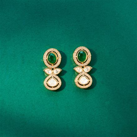 Kundan Classic Earring With Gold Plating