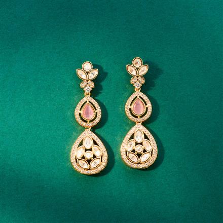 Kundan Classic Earring With Gold Plating