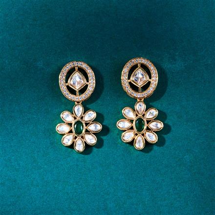 Kundan Delicate Earring With Gold Plating