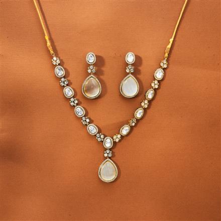 Kundan Classic Necklace With Mehndi Plating