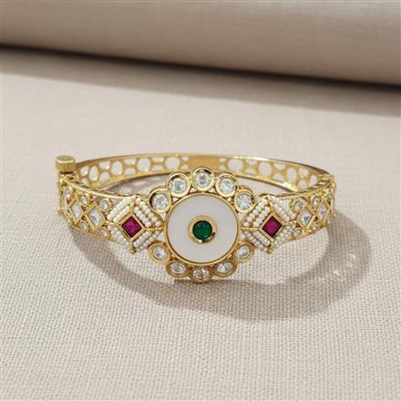Kundan Mother Of Pearl Kada With Gold Plating