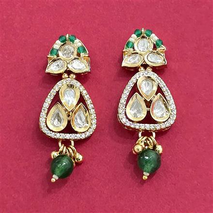 Kundan Classic Earring With Gold Plating