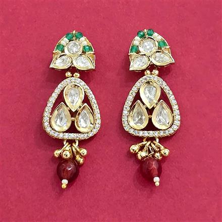 Kundan Classic Earring With Gold Plating