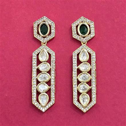 Kundan Classic Earring With Gold Plating