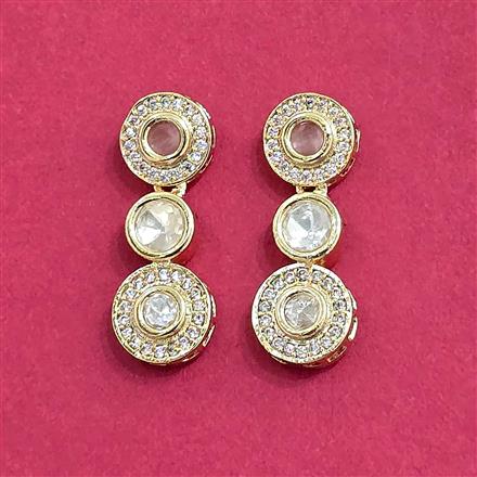 Kundan Classic Earring With Gold Plating