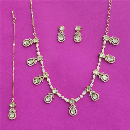 Kundan Classic Necklace Set With Gold Plating