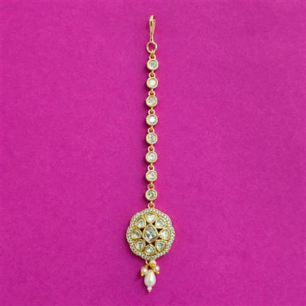Kundan Moti Tikka With Carat Plating