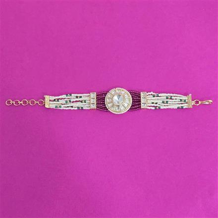 Kundan Moti Bracelet With Gold Plating