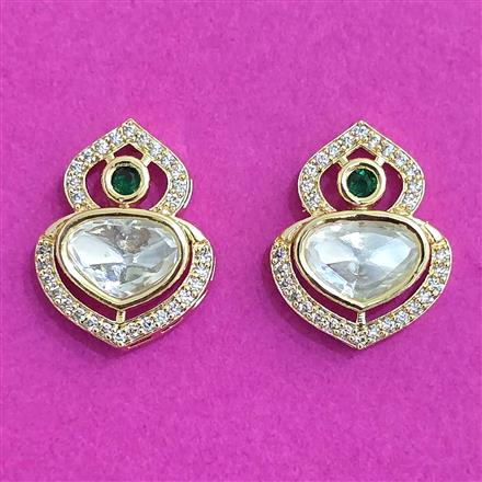 Kundan Delicate Earring With Gold Plating
