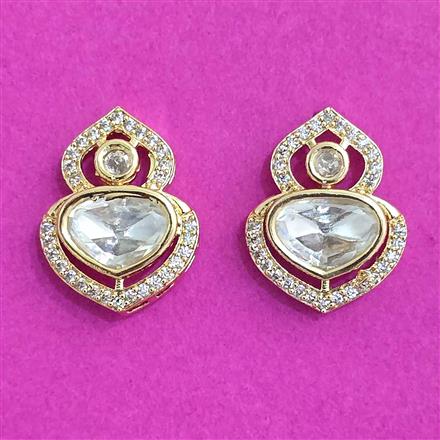 Kundan Delicate Earring With Gold Plating