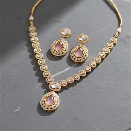 Kundan Classic Necklace Set With Gold Plating