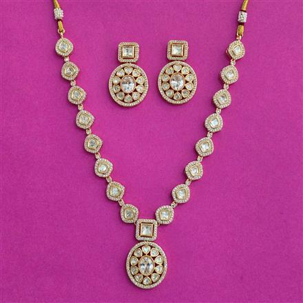 Kundan Classic Necklace Set With Gold Plating