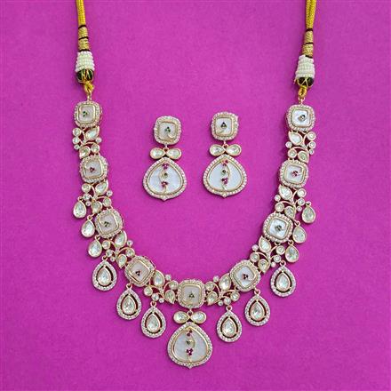 Kundan Classic Necklace Set With Gold Plating