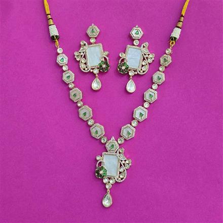 Kundan Mother Of Pearl Necklace SetWith Carat Plating