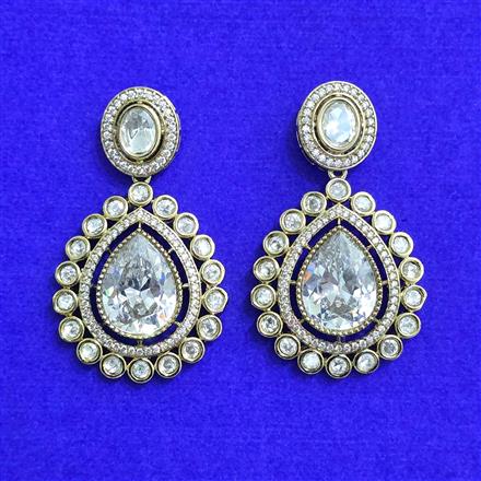 Kundan Classic Earring With Mehndi Plating