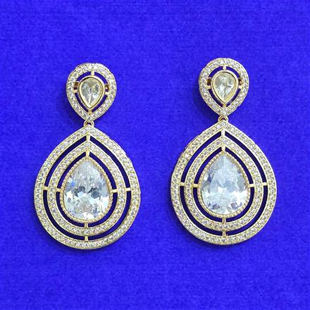 Kundan Classic Earring With Gold Plating