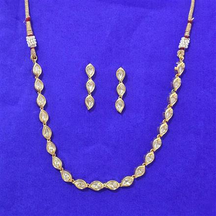 Kundan Delicate Necklace Set With Carat Gold Plating