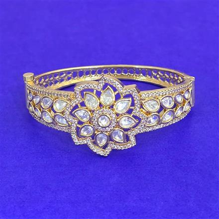 Kundan Openable Kada With Carat Gold Plating