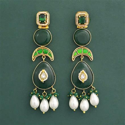 Kundan Classic Earring With Gold Plating
