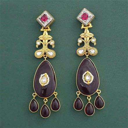 Kundan Classic Earring With Gold Plating