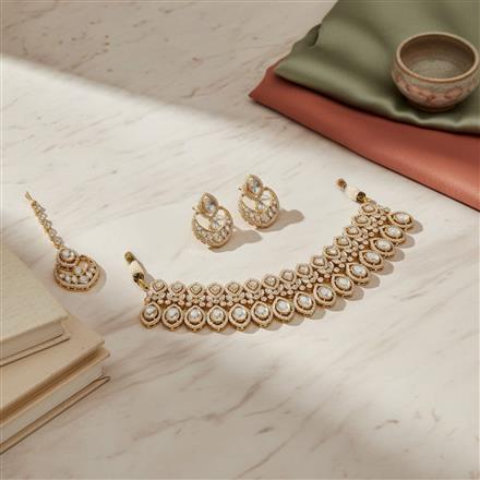 Kundan Classic Necklace With Carat Gold Plating