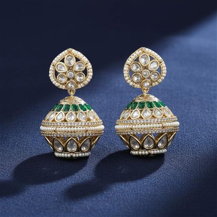 Kundan Classic Earring With Carat Gold Plating
