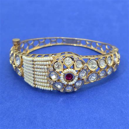 Kundan Openable Kada With Carat Gold Plating