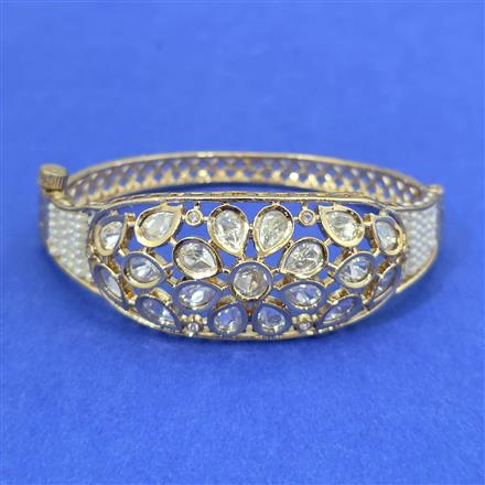 Kundan Openable Kada With Carat Gold Plating