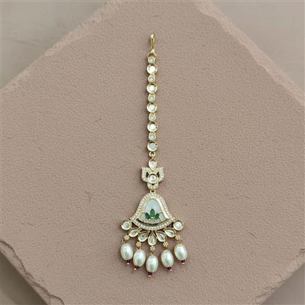 Kundan Mother Of Pearl Tikka With Carat Gold Plating