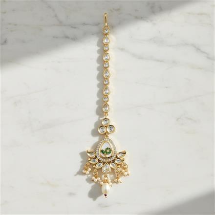 Kundan Mother Of Pearl Tikka With Carat Gold Plating