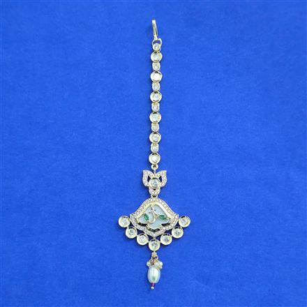 Kundan Mother Of Pearl Tikka With Carat Gold Plating