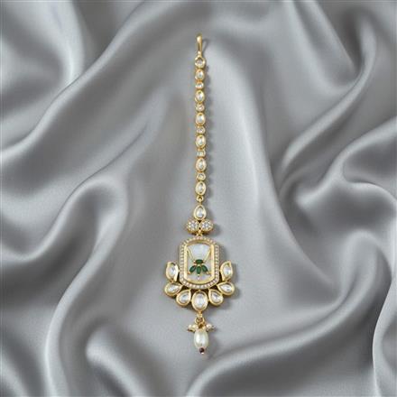 Kundan Moti Tikka With Carat Gold Plating