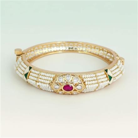 Kundan Moti Kada With Carat Gold Plating