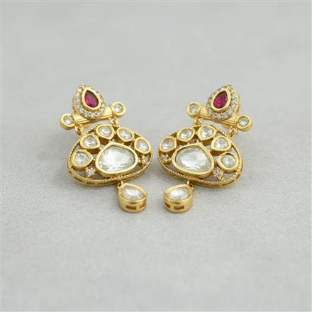 Kundan Classic Earring With Carat Gold Plating