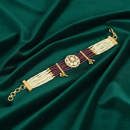 Kundan Moti Bracelet With Carat Gold Plating